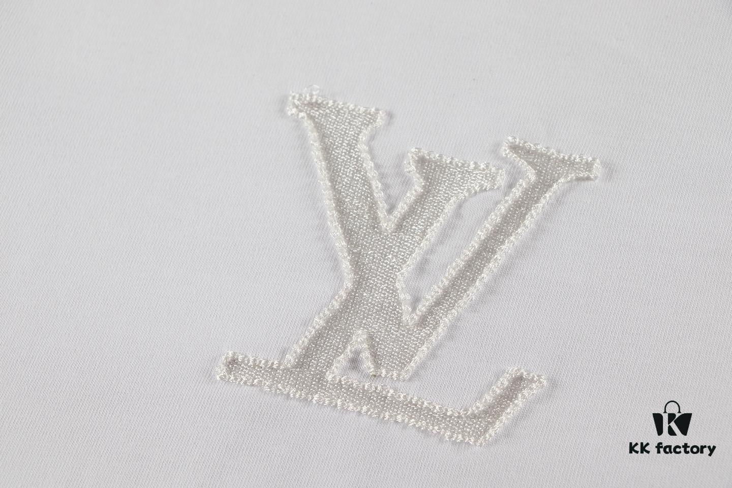Louis Vuitto 2025 Latest Short Sleeve T-Shirt with Patch Embroidery