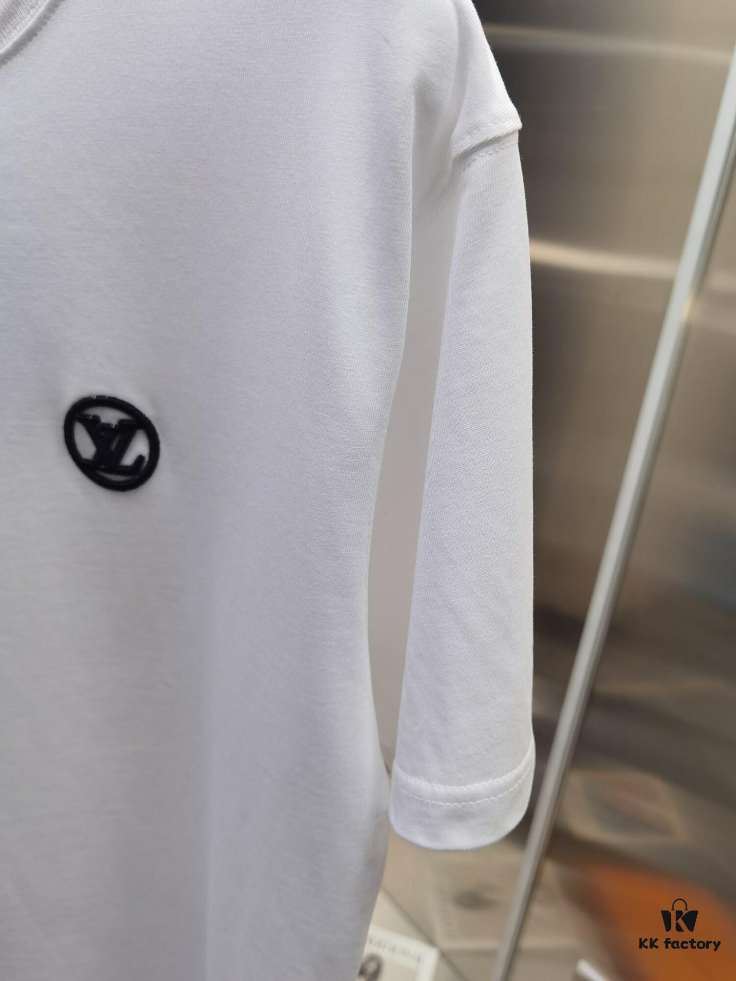 Louis 1V (Embroidered Premium Version, Distinct from Standard Stock)