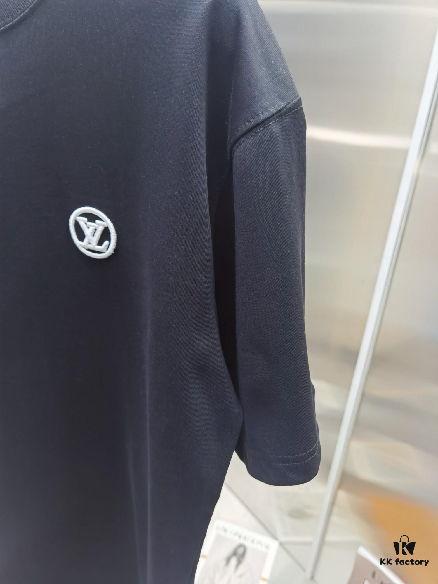 Louis 1V (Embroidered Premium Version, Distinct from Standard Stock)