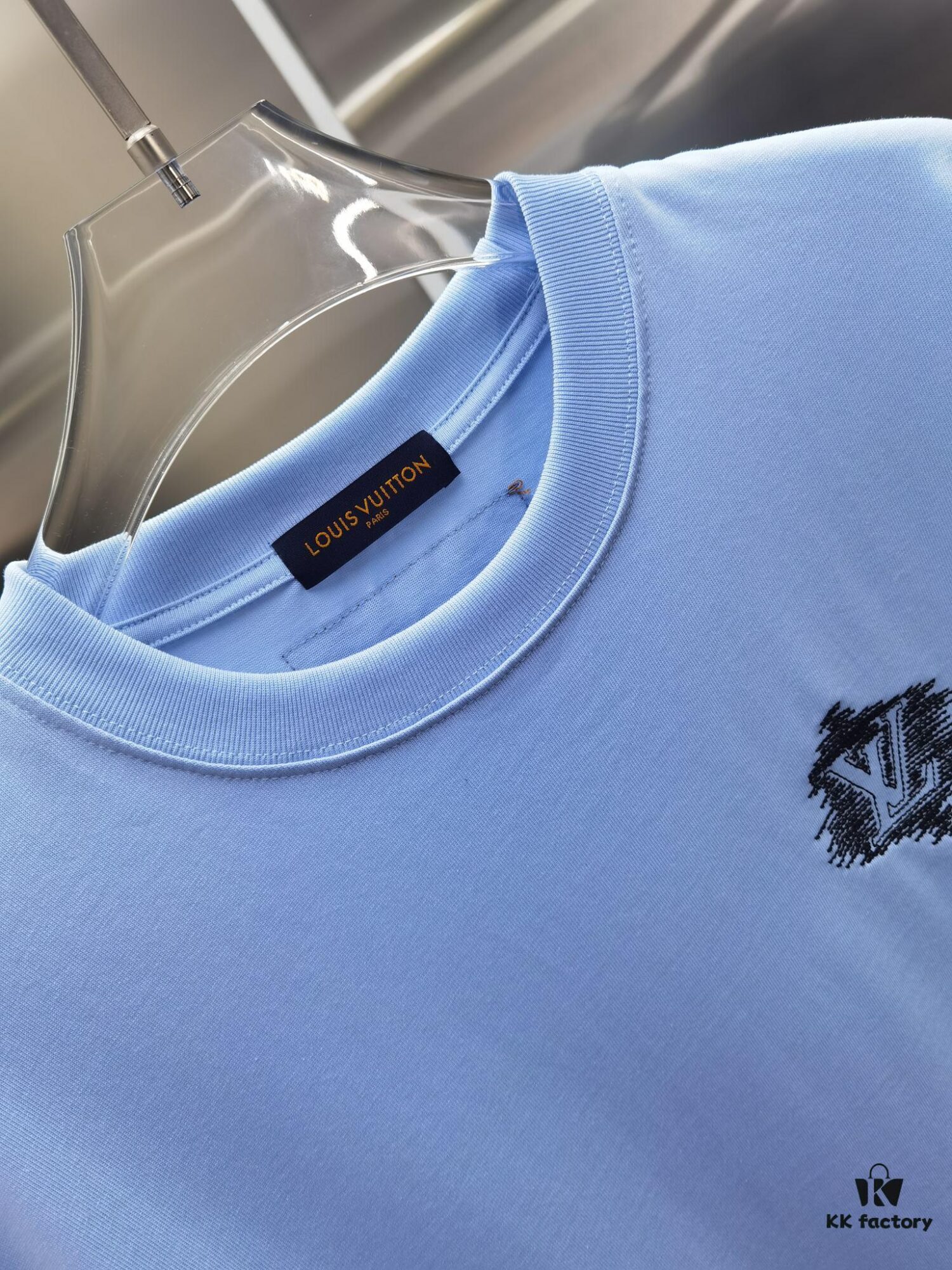 Louis 1V (Embroidered Premium Version, Distinct from Standard)