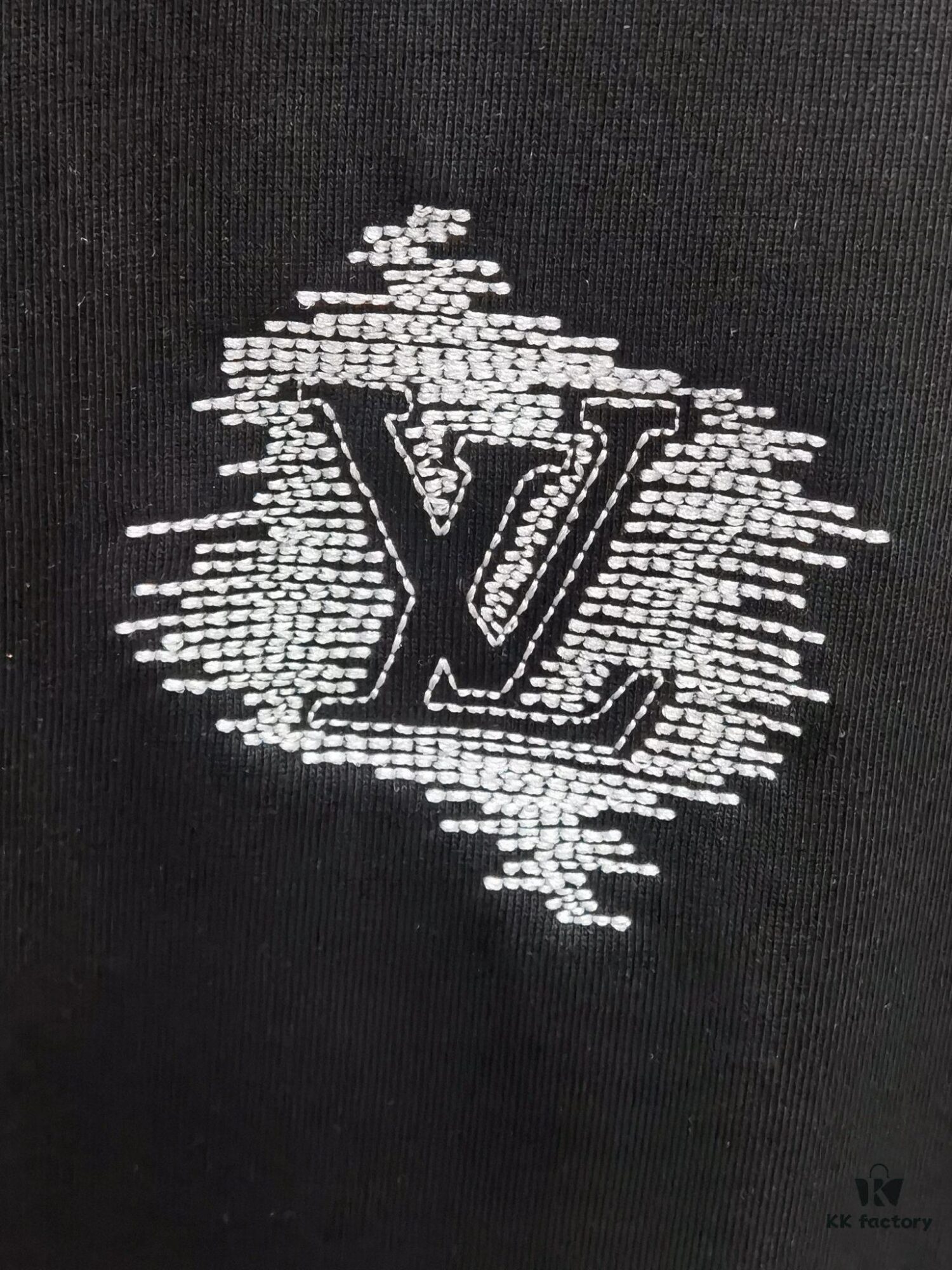 Louis 1V (Embroidered Premium Version, Distinct from Standard Stock)