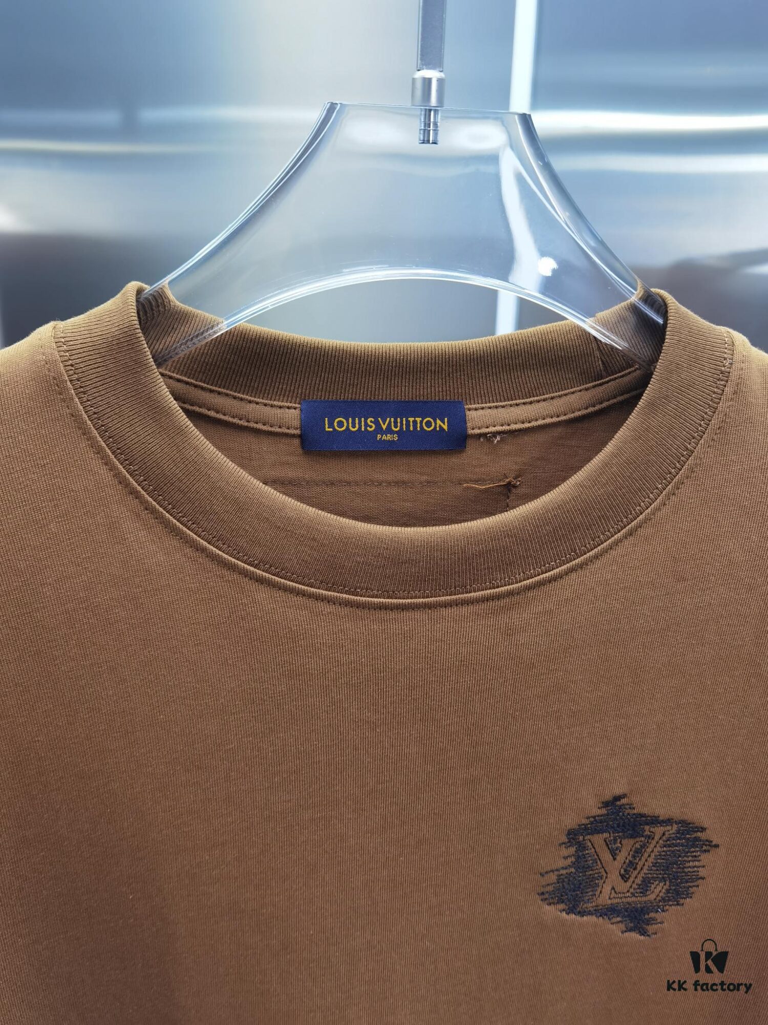 Louis 1V (Embroidered Premium Version, Distinct from Standard Stock) Short Sleeve T-Shirt