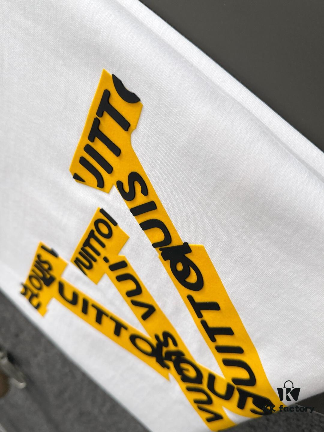 1V 2025SS Spring Summer Newest Round Neck Fashion Short Sleeve T-Shirt, Synchronized with Official Website, Cabinet-Quality Cotton Fabric