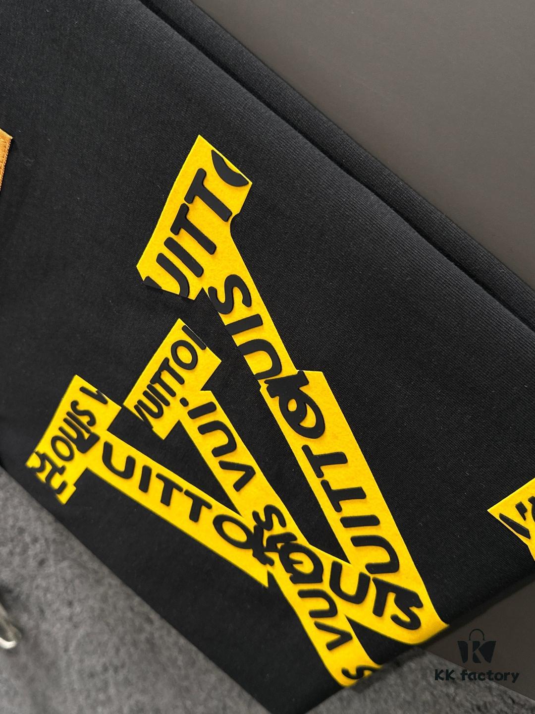 1V 2025SS Spring Summer Newest Round Neck Fashion Short Sleeve T-Shirt, Synchronized with Official Website, Cabinet-Quality Cotton Fabric!