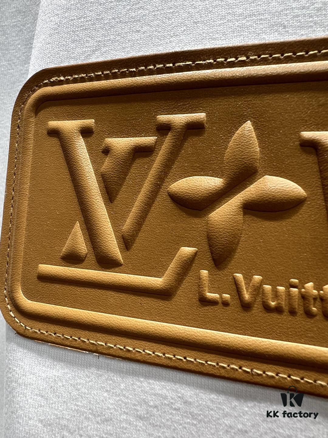 Louis Vuitton Short Sleeve T-Shirt with Leather Patch Signature Detail