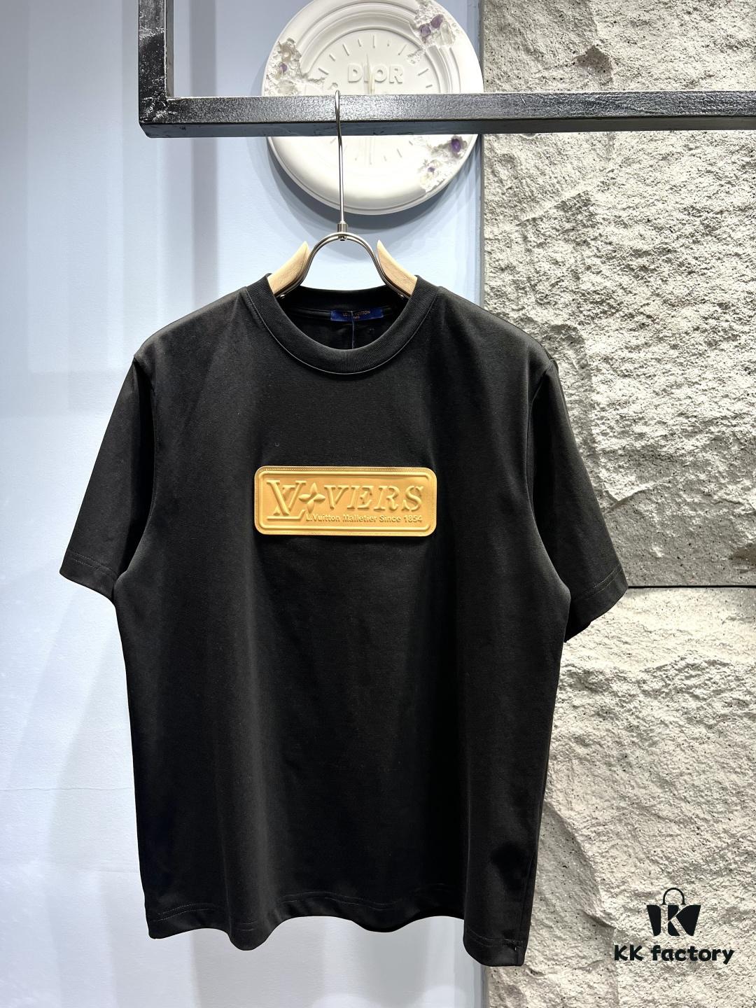 Louis Vuitton Signature Leather Patch Short Sleeve T-Shirt