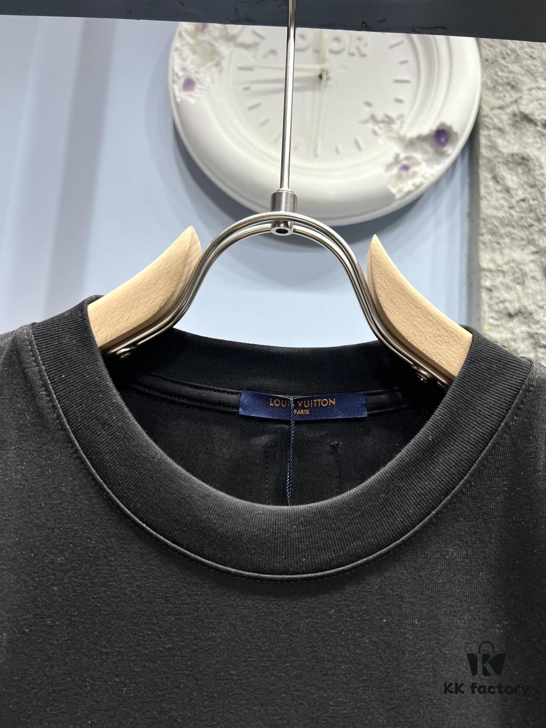 Louis Vuitton Signature Leather Patch Short Sleeve T-Shirt