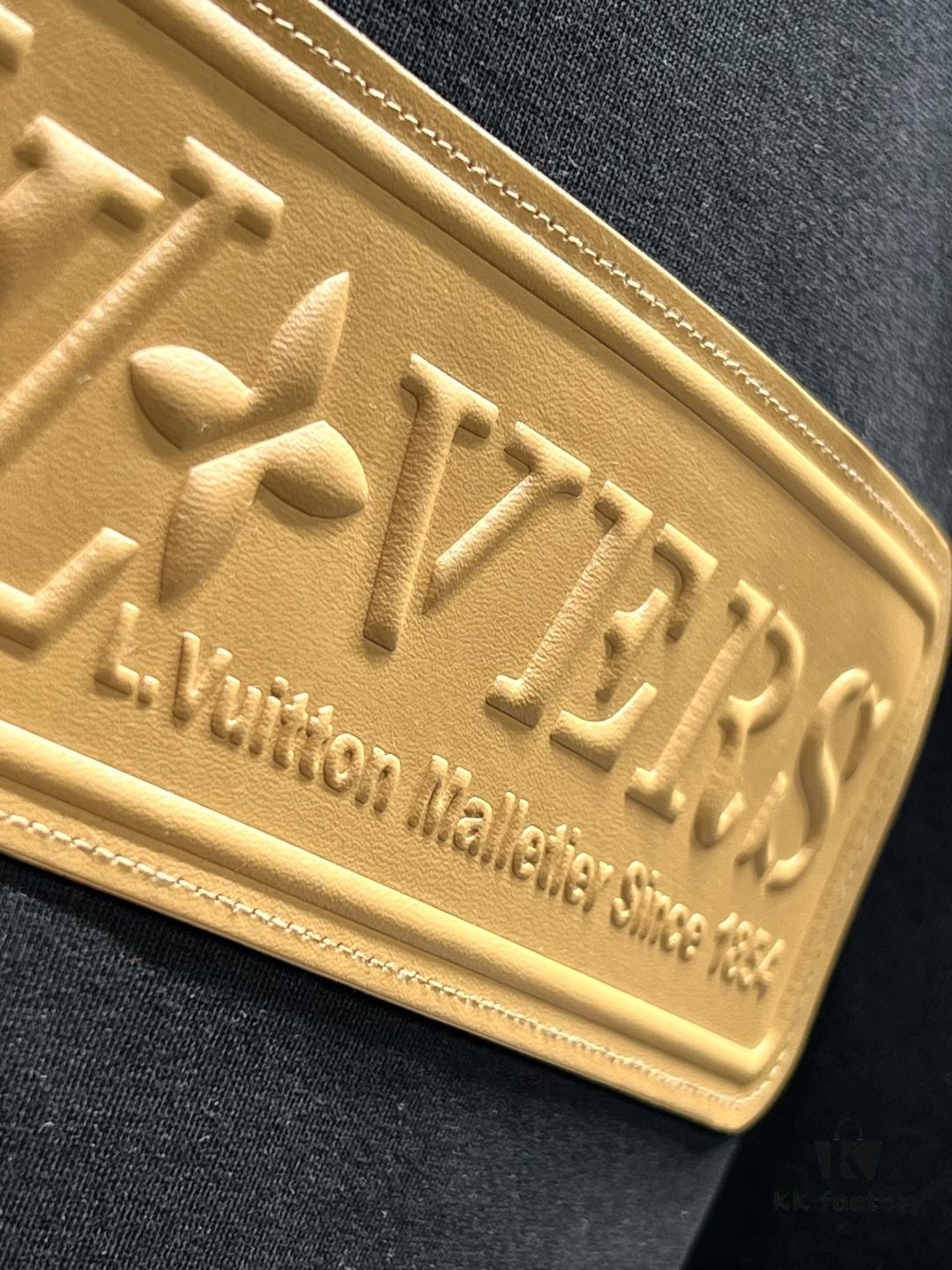 Louis Vuitton Signature Leather Patch Short Sleeve T-Shirt