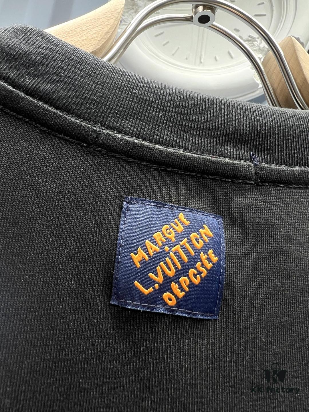 Louis Vuitton Signature Leather Patch Short Sleeve T-Shirt