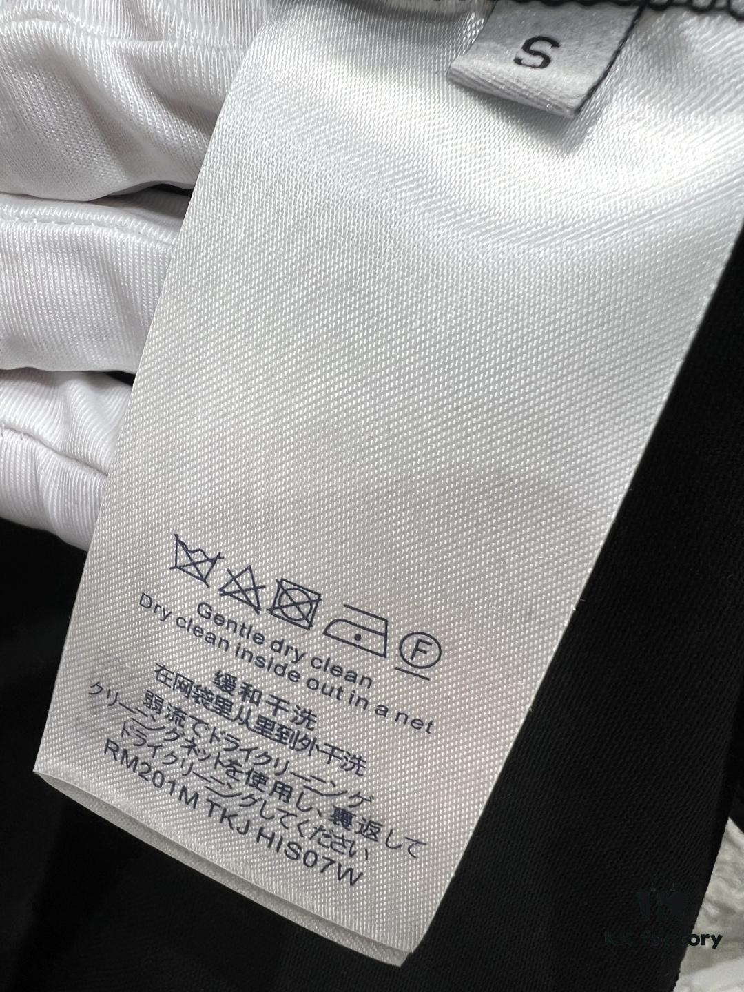 Louis Vuitton Printed Logo Short-Sleeve T-Shirt