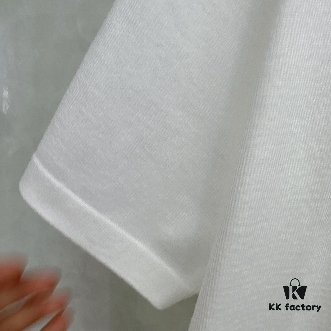 LV 2025SS New Arrival Short Sleeve T-Shirt, Fashionable and Stylish, Minimalist Versatile Design