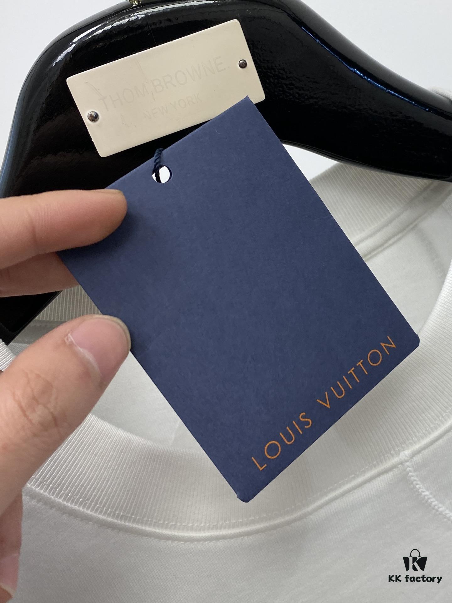 Louis Vuitton 2025 Newest Short-Sleeve T-Shirt, Stylish and Fashionable, Top-Quality Digital Positioning Embroidered Logo, Simple and Versatile Design