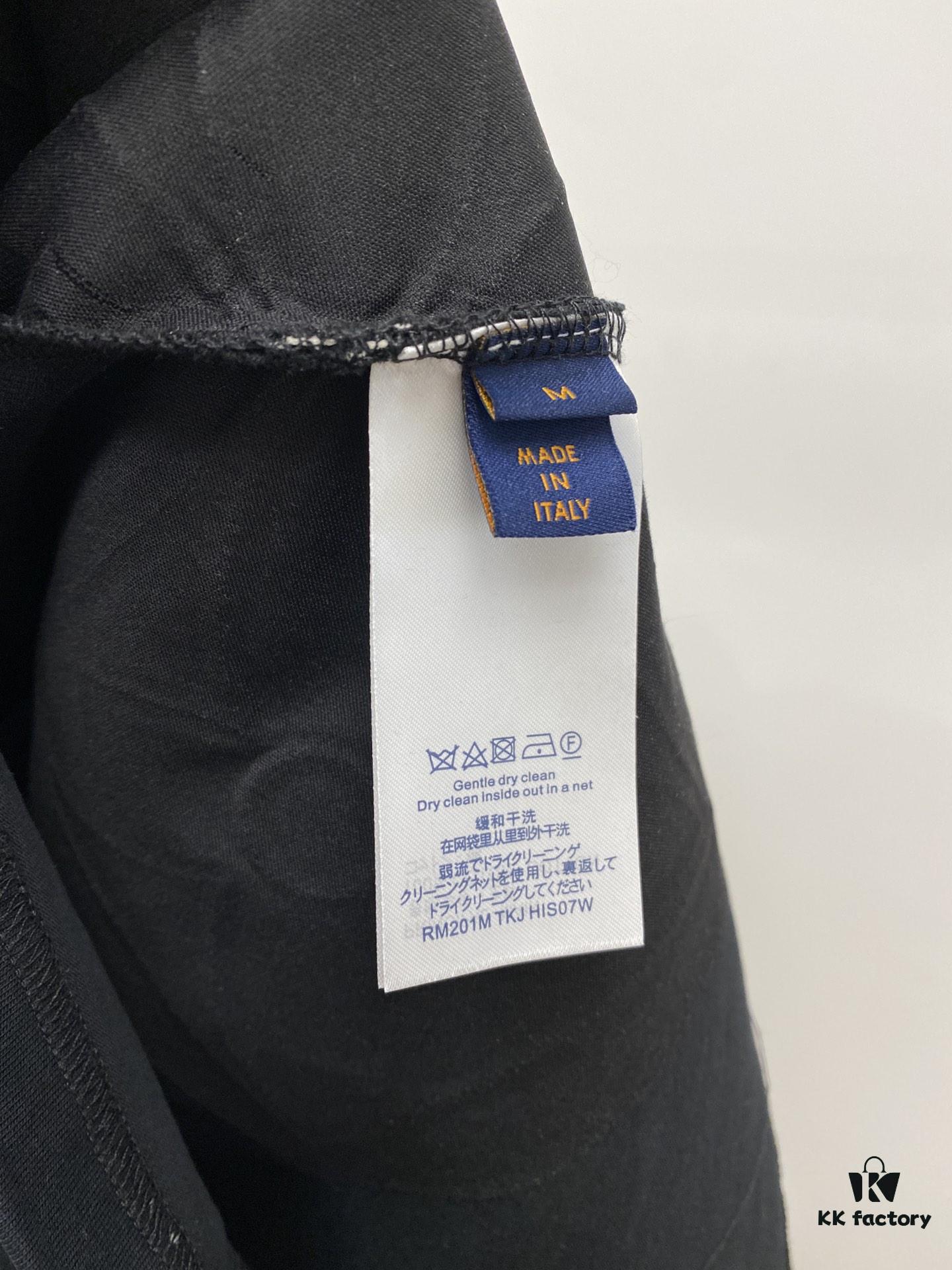 Louis Vuitton 2025 Newest Short-Sleeve T-Shirt, Stylish and Fashionable, Top-Quality Digital Positioning Embroidered Logo, Simple and Versatile Design