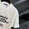 Louis Vuitton LV 25SS Spring Collection Classic New Arrival T-Shirt! 260g High-Grammage Pure Cotton Fabric, Comfortable Wear. Minimalist Design, Stylish and Trendy. Slightly Oversized Fit for a Relaxed, Casual Look, Perfect for Various Occasions. Whether Shopping, Socializing, or Enjoying Leisure Time, This T-Shirt Adds a Touch of Fashion and Individuality.