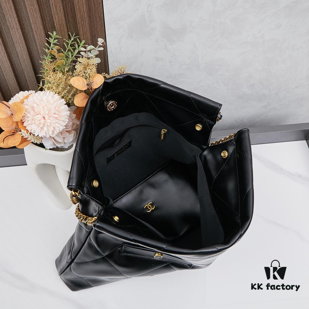 New Chanel 24B Model | Small Black and Gold Double Pocket 22Bag 🖤