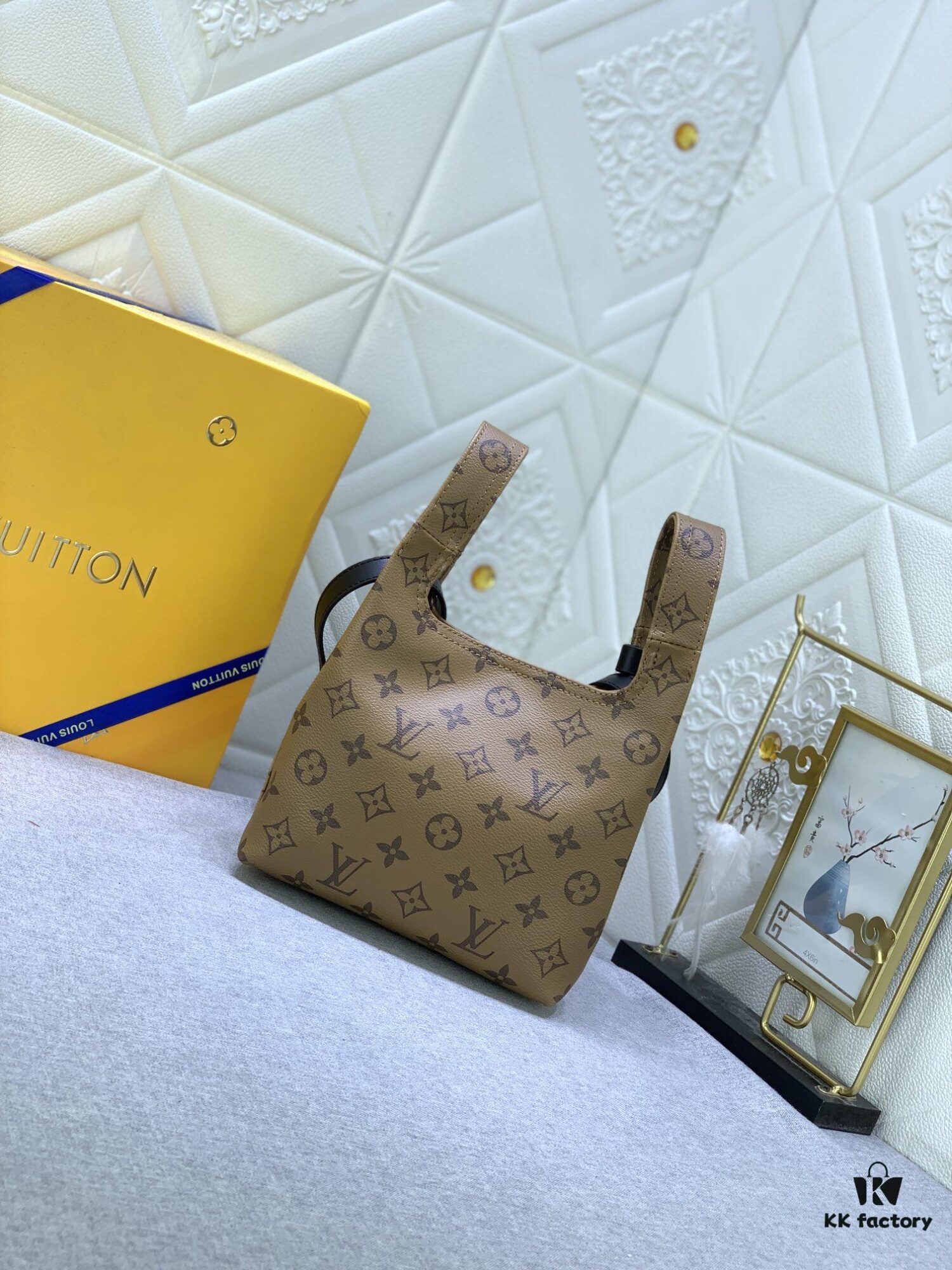 Upgraded Original M46816 Yellow Flower Vintage Atlantis BB Handbag