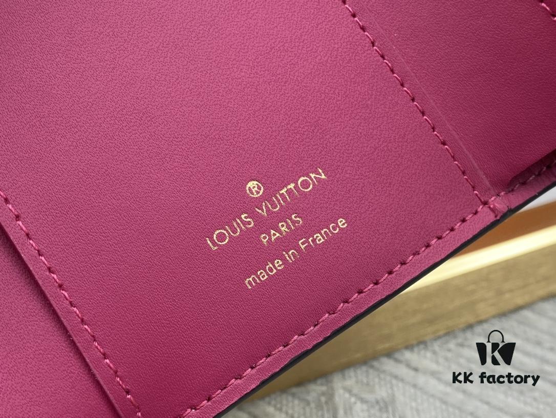 M62157/62158 Soft Leather Wallet Inspired by Iconic Design Lines