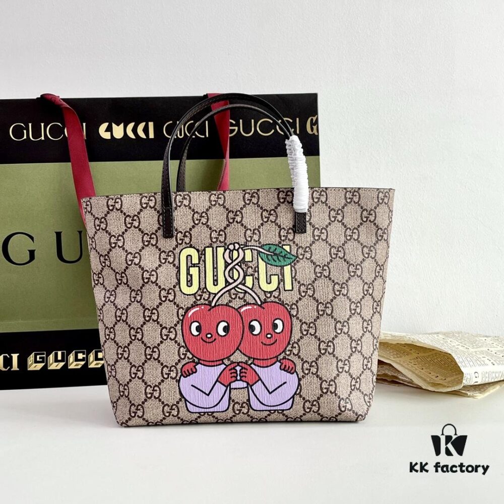 GUCCI Latest Teddy Bear Bag, Retail Quality, Top Original Stock, Real Photos, Stylish Handbag, Model No.: 410812 Little Cherry, Size: 21 x 20 x 10 cm