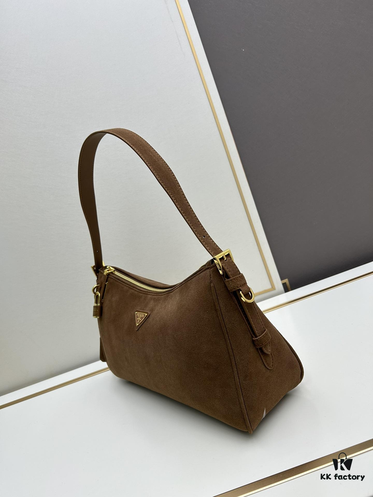 PRADA New Arrival Genuine Leather Shoulder Bag - Full Top Grain Wrinkled Lacquer Cowhide & Suede Closure Bag