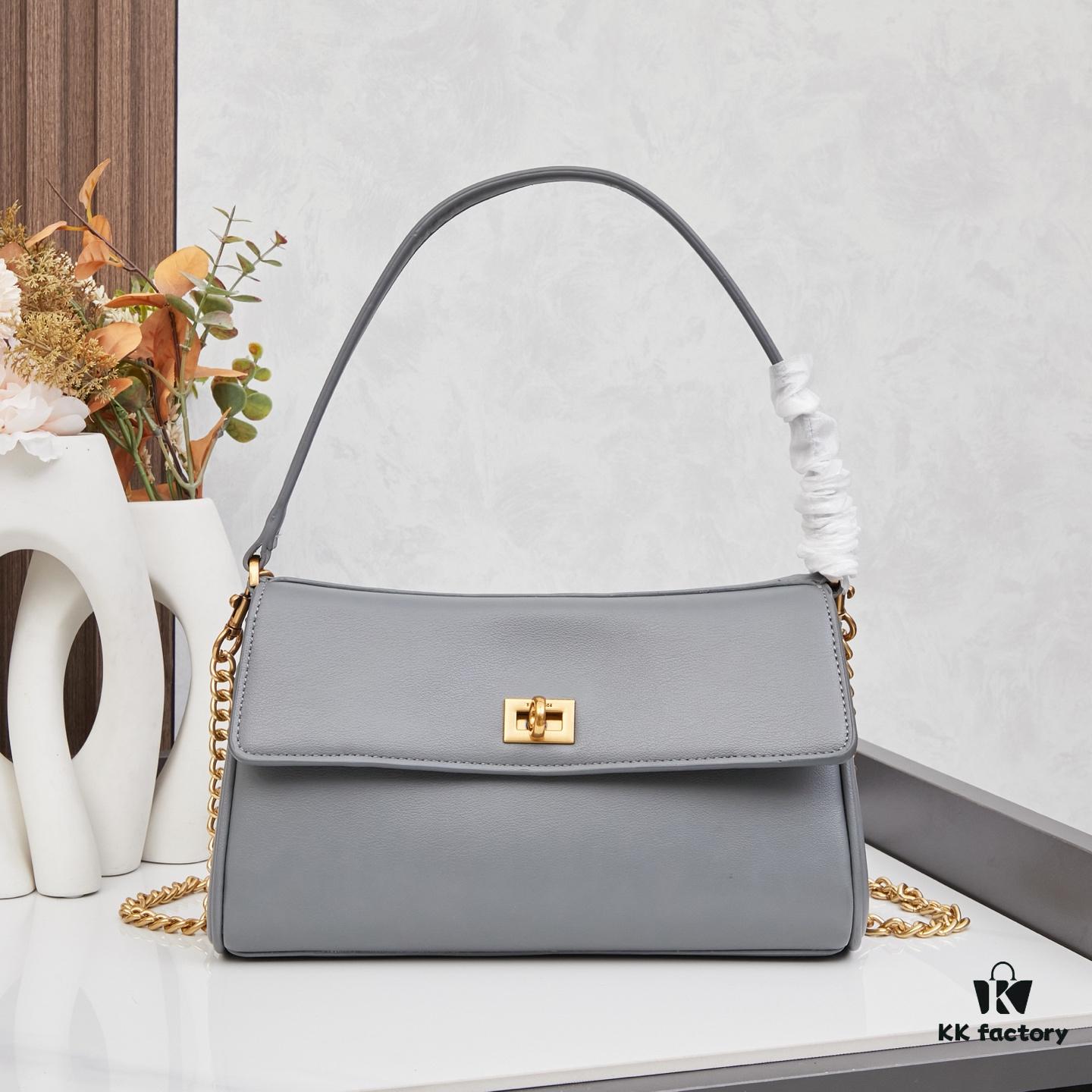 New Arrival BALENCIAGA Rodeo Nano Chain Bag in Calfskin - Black