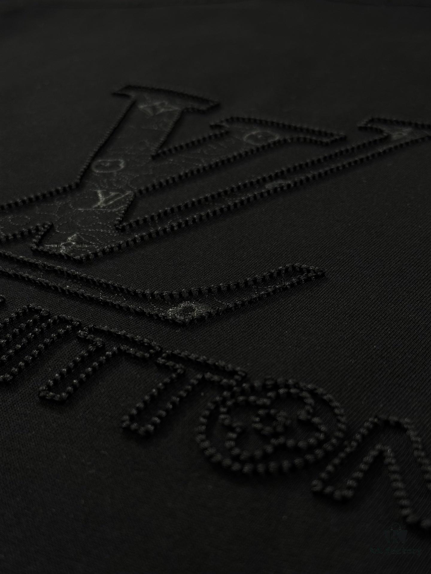 LV Style 25S New Trendy Short Sleeve T-Shirt, Unisex Design with 3D Embroidered Logo, Premium 40'S 260G Cotton Fabric