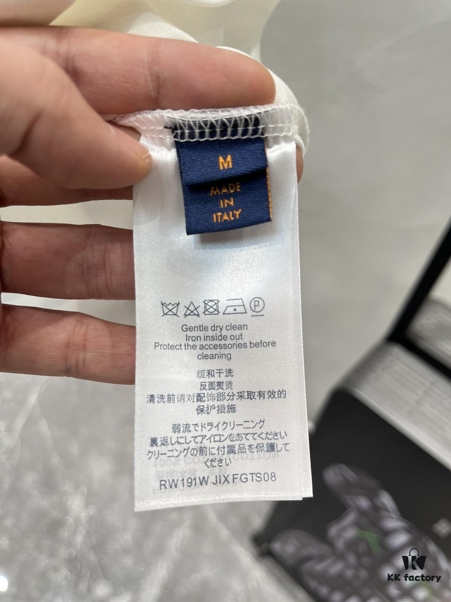 Donkey Brand * 25s New Arrival Streetwear T-Shirt, Bestseller Recommendation, Unisex Design with Embossed Chest Logo and Patch Pocket Letter Pattern, 260g Pure Cotton Fabric for Ultimate Comfort, Full Triple Labels, Available in Black and White