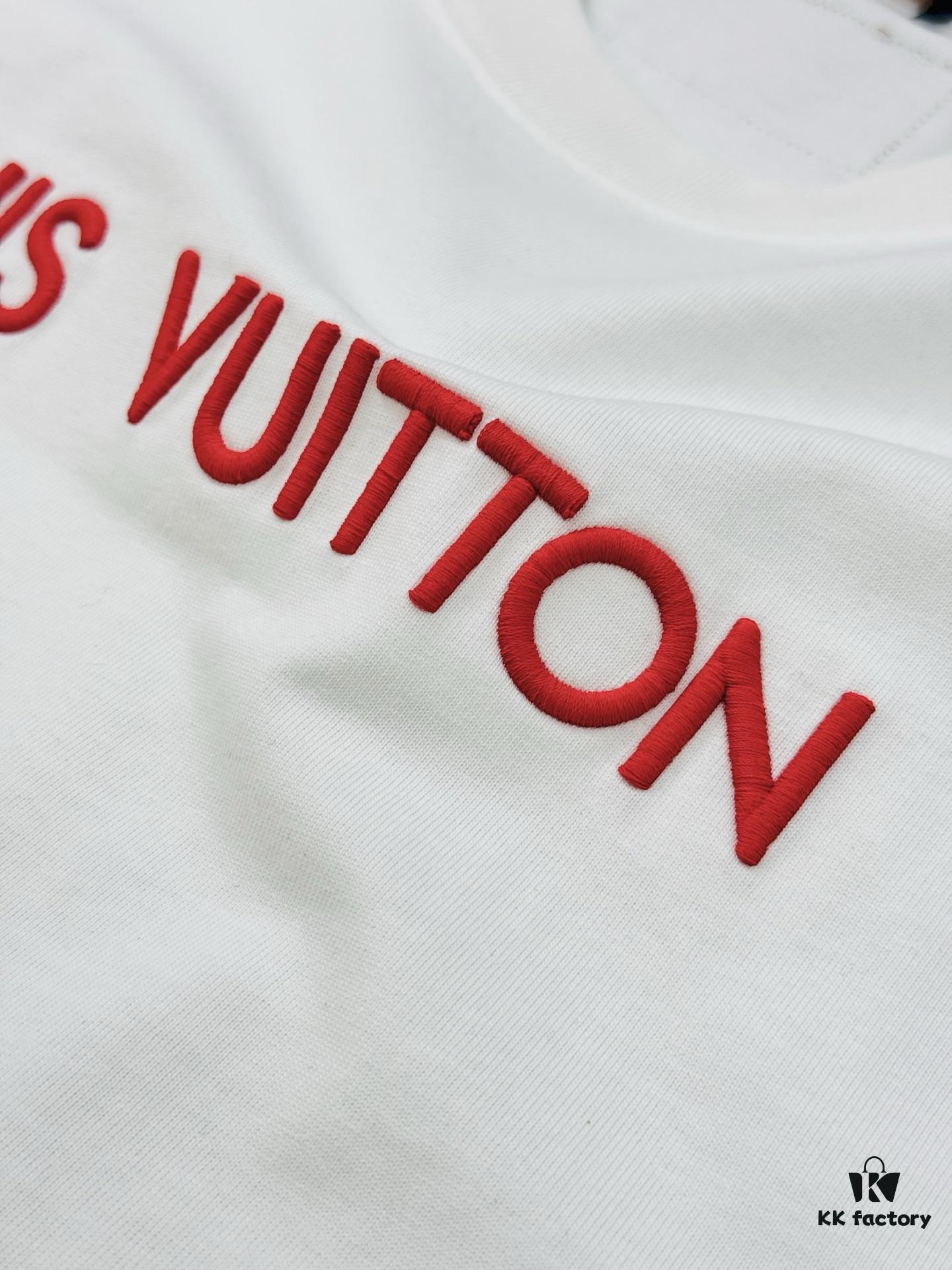 LV-Inspired 2025 New Fashion Short Sleeve T-Shirt, Unisex Design with 3D Embroidered Logo, Premium 40-Single 260g Cotton Fabric, Stylish and Highly Recognizable