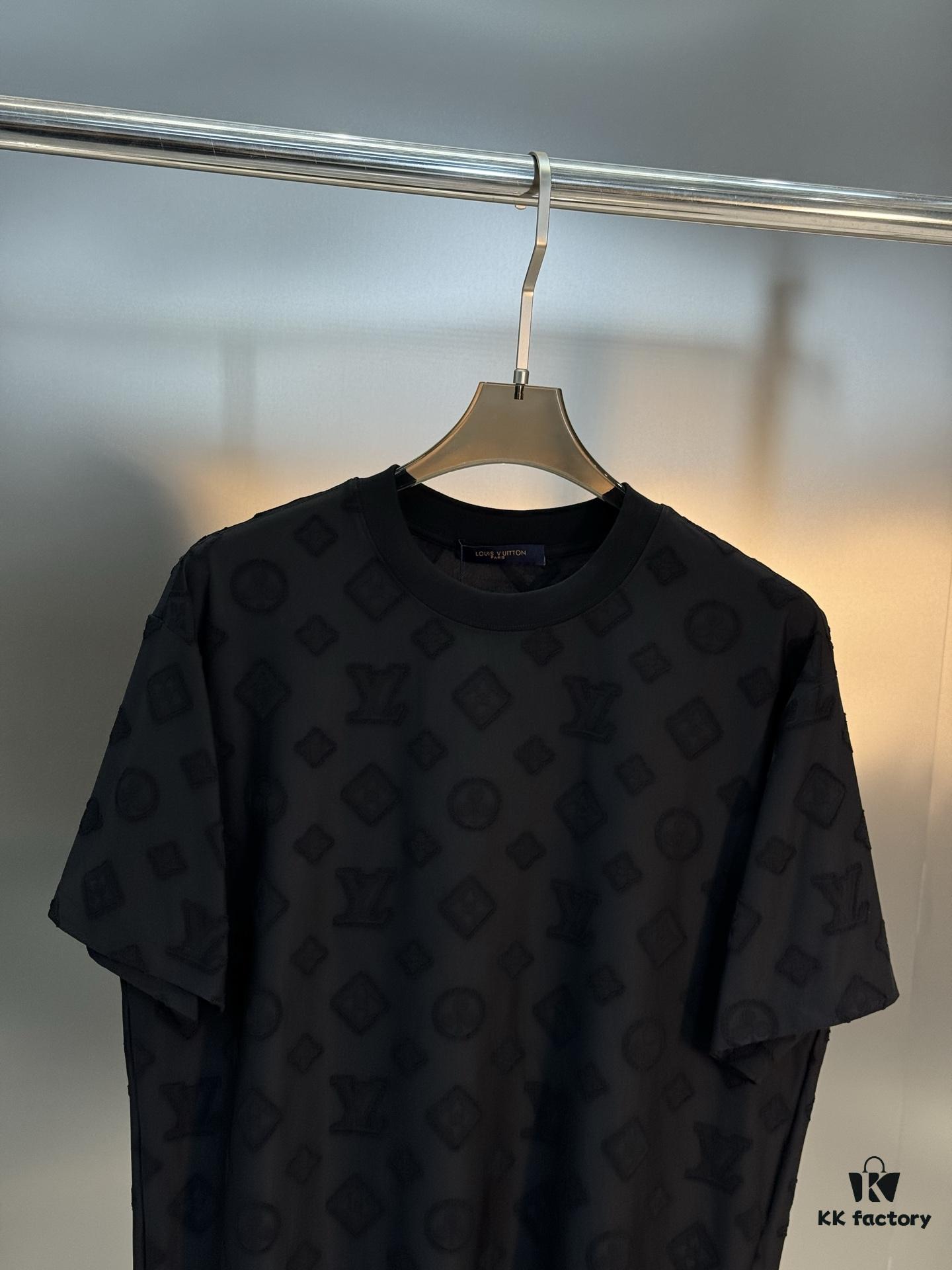 Donkey Brand * 25s New Arrival Unisex T-Shirt, Double-Sided Heavy Embroidered Tee with Classic Letter Design, Naturally Woven Jacquard Fabric in Fresh Colors, Layered Logo Craftsmanship, Premium 260g Pure Cotton Custom Fabric, Reinforced Collar Ribbing, High-Quality Seam Detailing on Shoulders