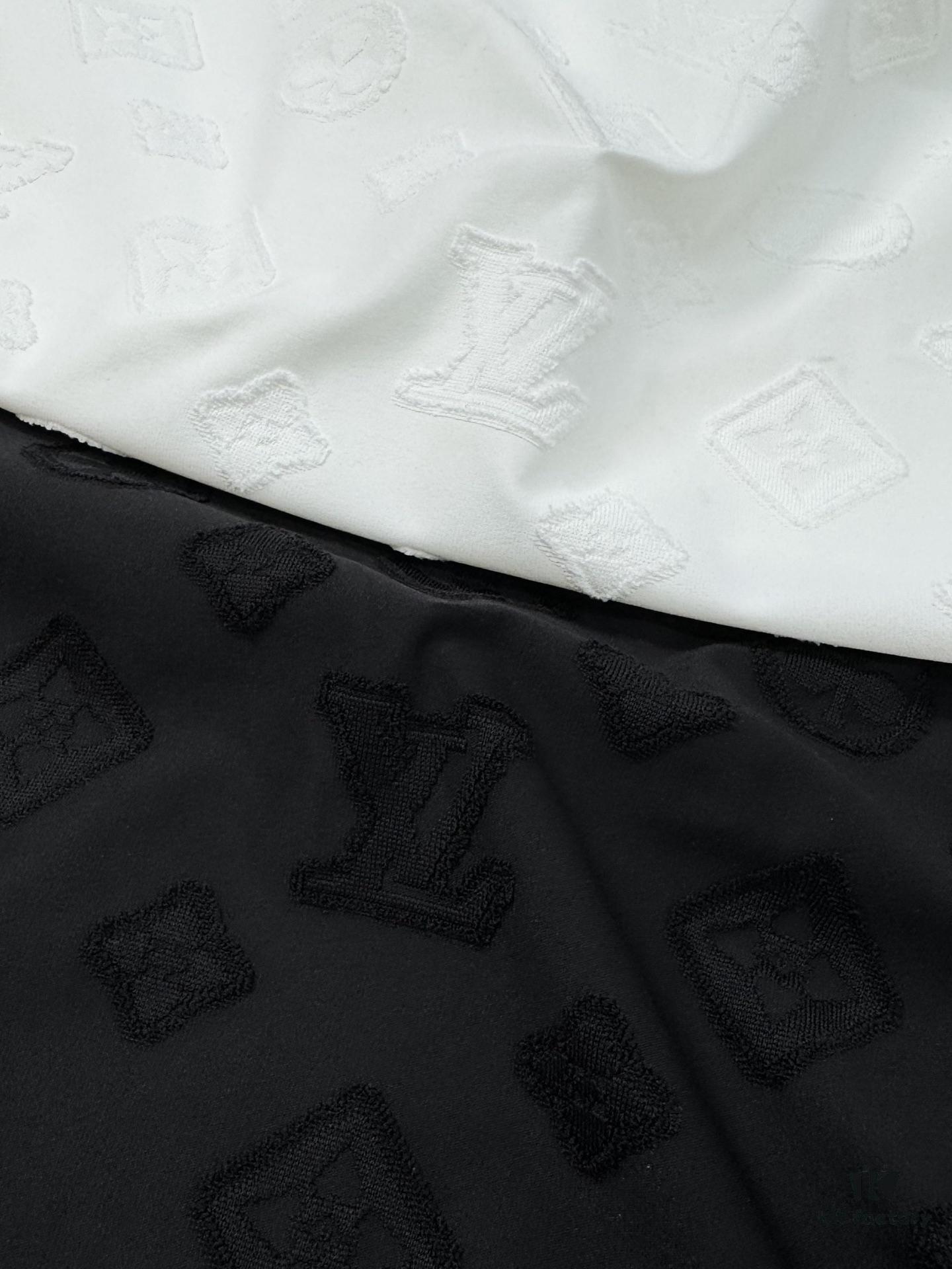 Donkey Brand * 25s New Arrival Unisex T-Shirt, Double-Sided Heavy Embroidered Tee with Classic Letter Design, Naturally Woven Jacquard Fabric in Fresh Colors, Layered Logo Craftsmanship, Premium 260g Pure Cotton Custom Fabric, Reinforced Collar Ribbing, High-Quality Seam Detailing on Shoulders