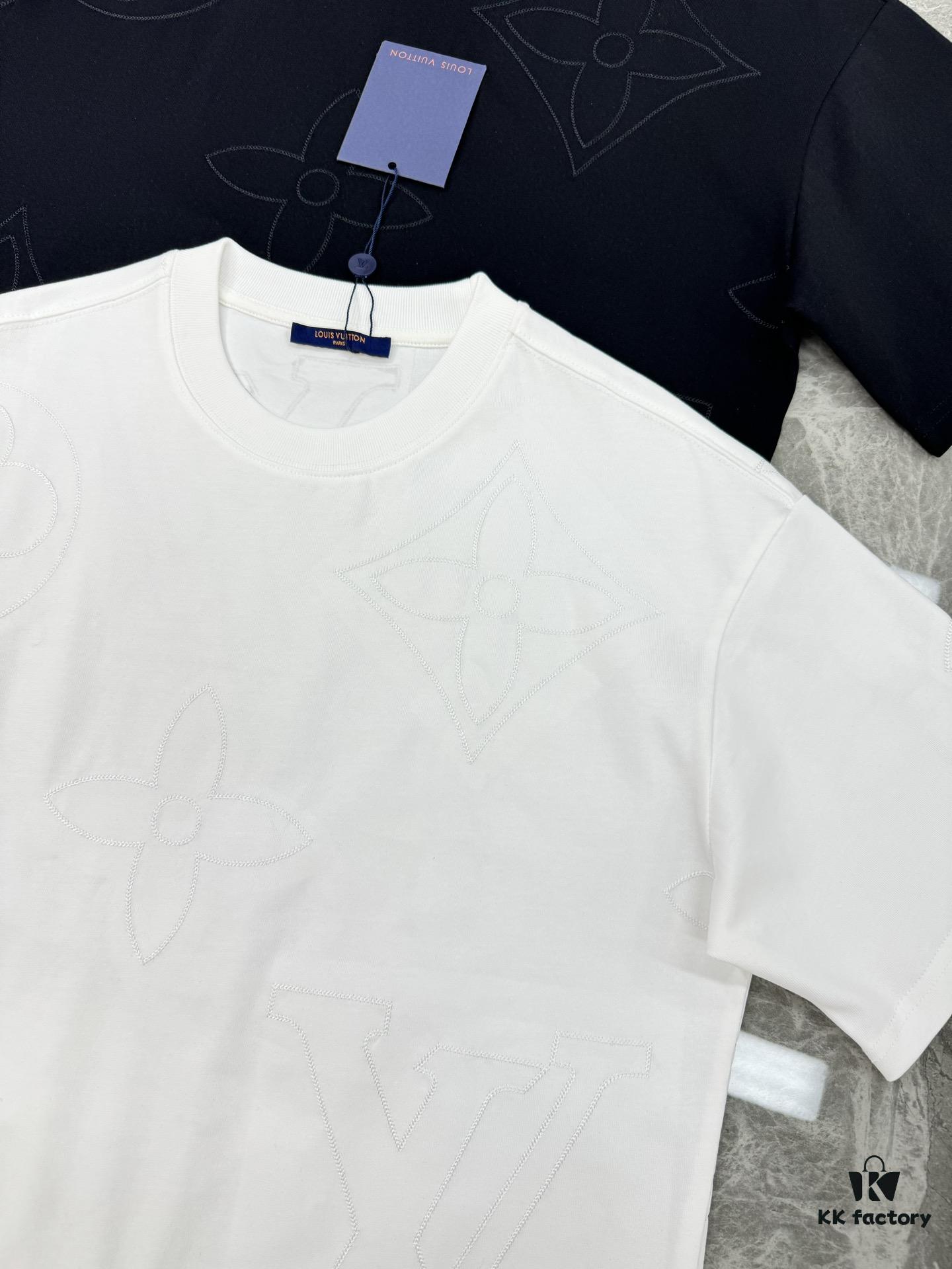 Donkey Brand * 2025 New Streetwear T-Shirt. Bestseller Recommendation 🔥 Unisex Design with All-Over Embroidery Craft, 260g Pure Cotton Fabric for Ultimate Comfort. Front and Back Feature Classic Logo Pattern with Textured Visual and Tactile Feel. Complete Triple Labeling Included.