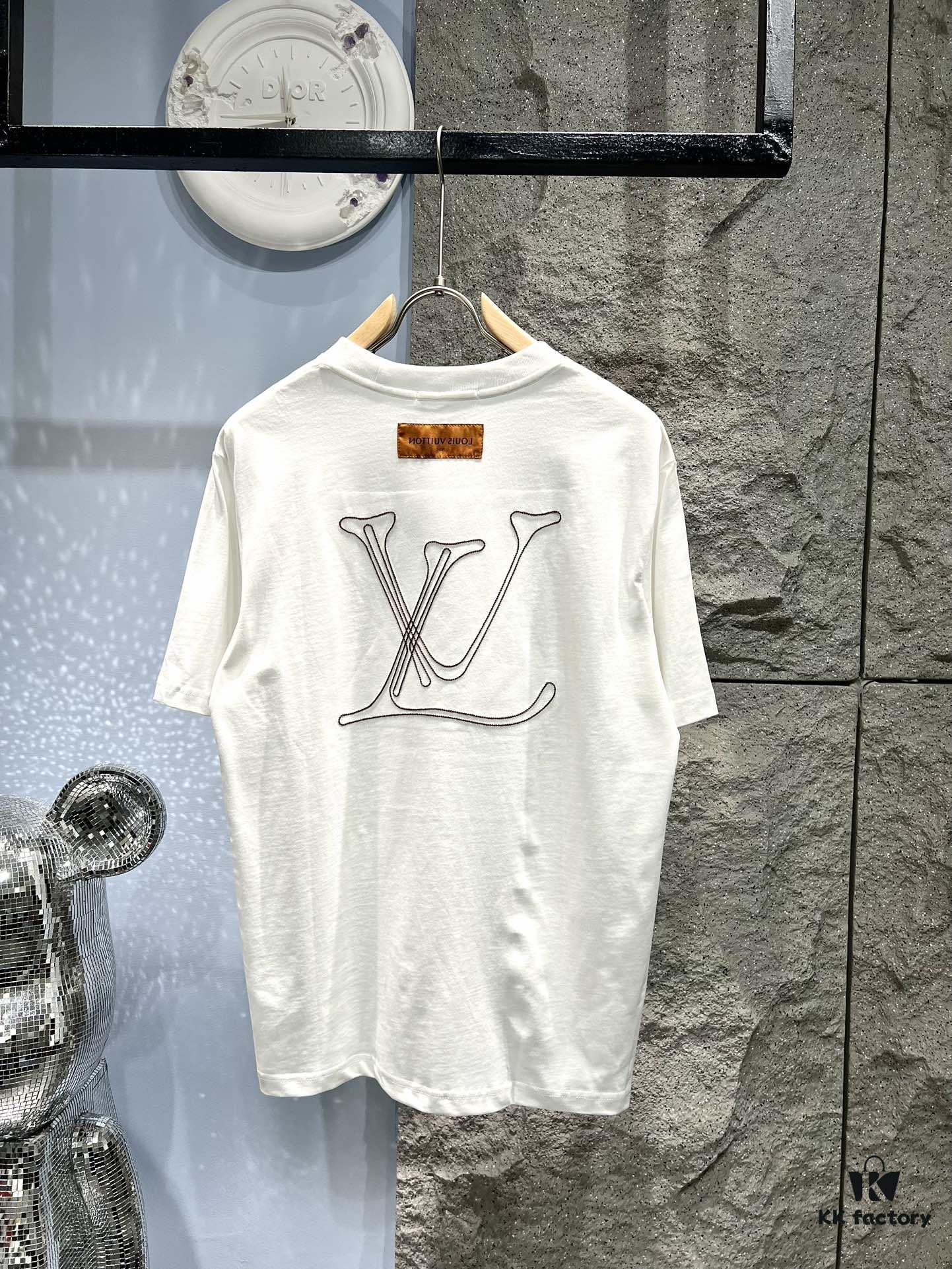 Louis Vuitton Embroidered Logo Short Sleeve T-Shirt