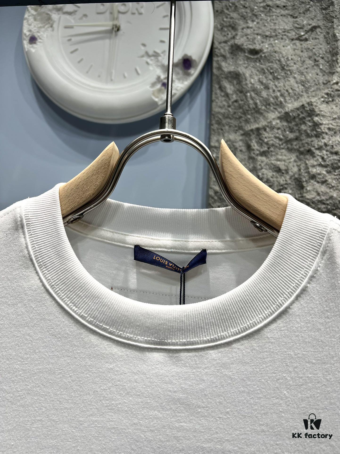 Louis Vuitton Embroidered Logo Short-Sleeve T-Shirt