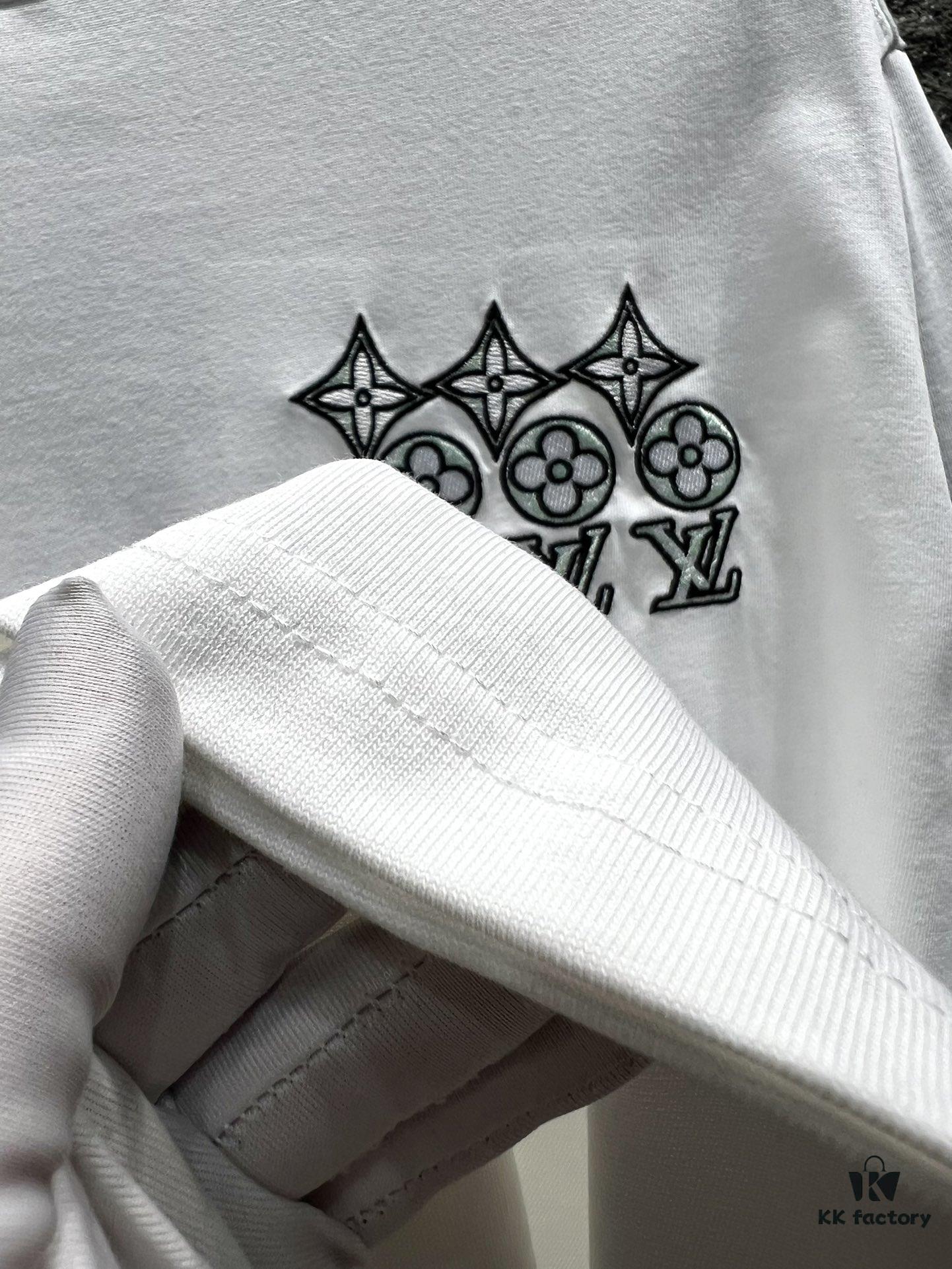 Louis Vuitton Embroidered Logo Short-Sleeve T-Shirt