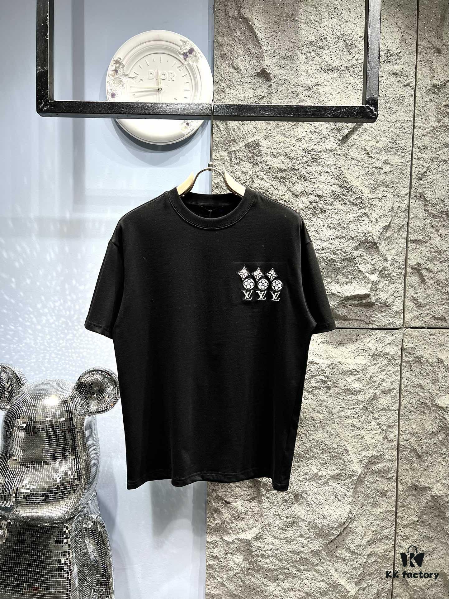 Louis Vuitton Embroidered Logo Short Sleeve T-Shirt