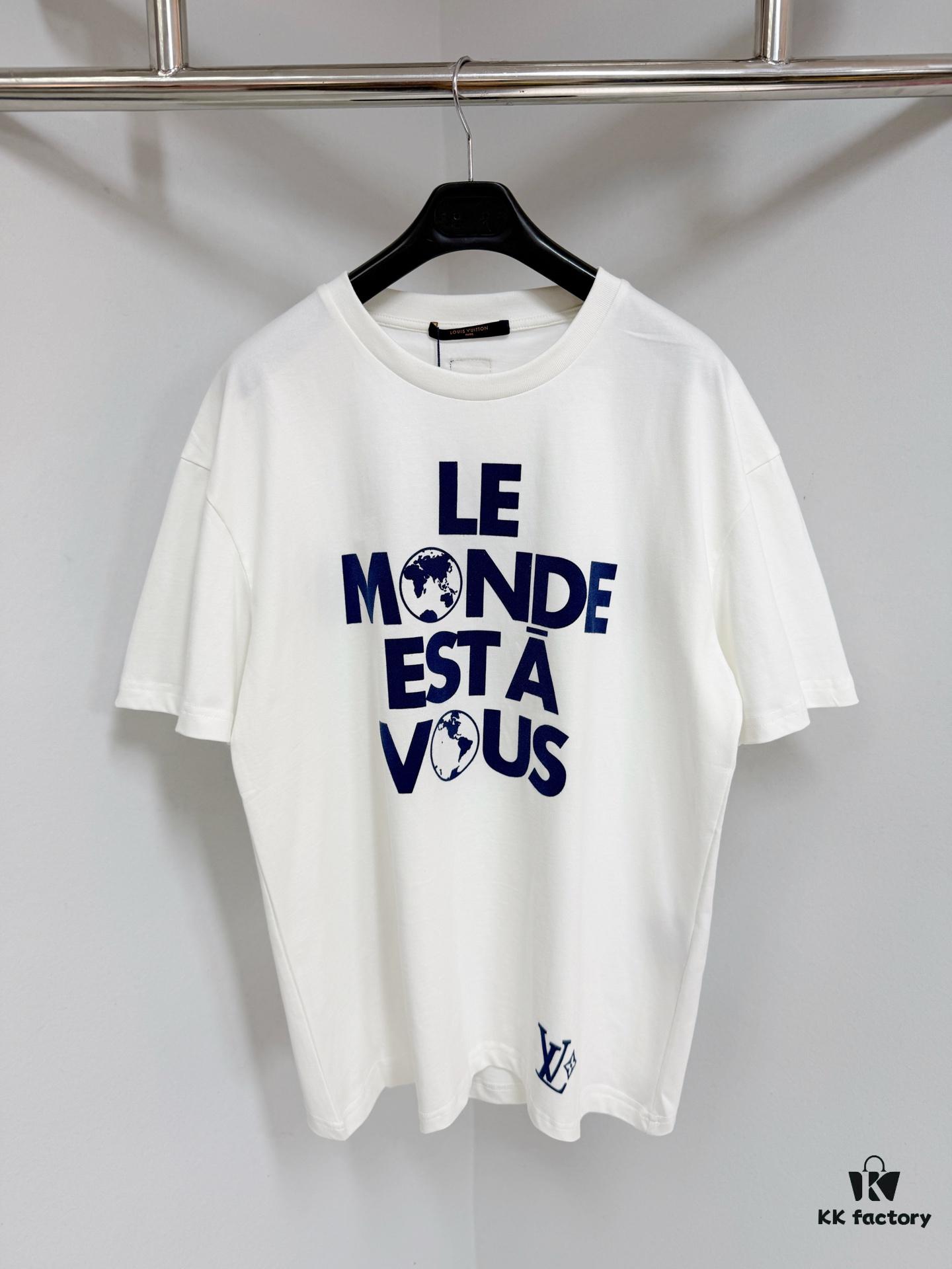 1V 25ss New Cotton T-Shirt Featuring 'Le Monde Est À Vous' on Front