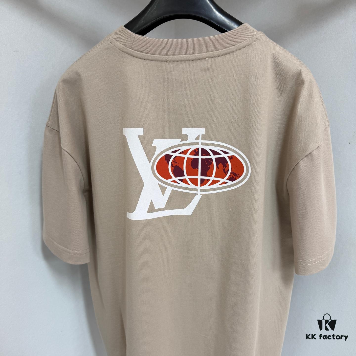 1V 25SS World Map Khaki Round Neck Rhinestone Embellished Short Sleeve T-Shirt