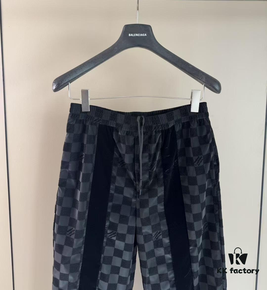 1V 2025SS Early Spring New Arrival, Pharrell's 1V Universe, Velvet Monogram Checkerboard Pattern