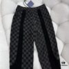 1V 25ss New Arrival Track Pants Crafted from Lustrous Technical Fabric, Showcasing the 2025 Spring-Summer Runway Trend. Flocked Matte Damier Pattern Features the Marque L.Vuitton Déposée Logo, with Velvet Trims Adding Textural Depth, Perfectly Paired with Matching Top for a Sharp, Cohesive Look