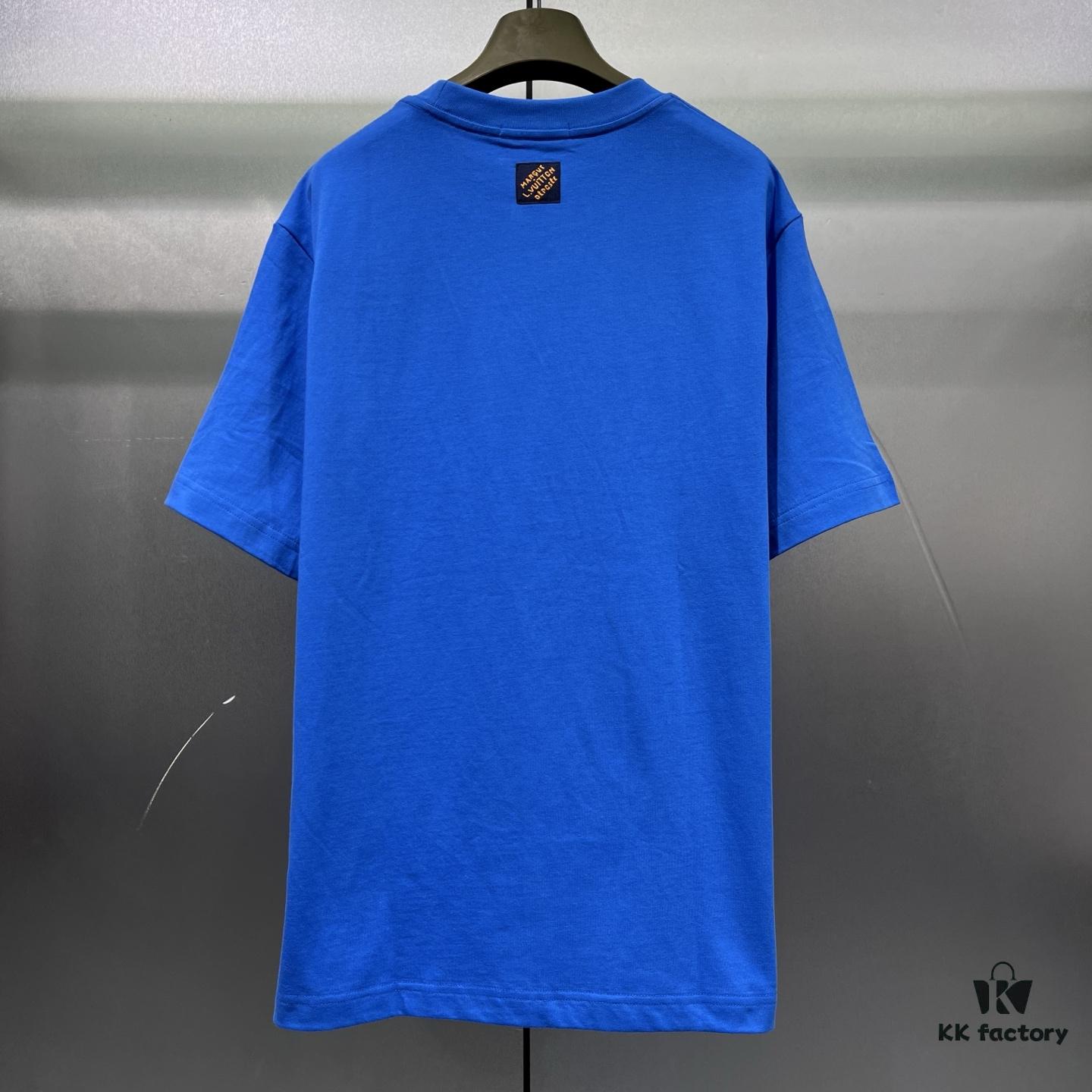 New Limited Edition Rhinestone Logo Short Sleeve T-Shirt, Full Size Range from S to XL, Item No. 2022160