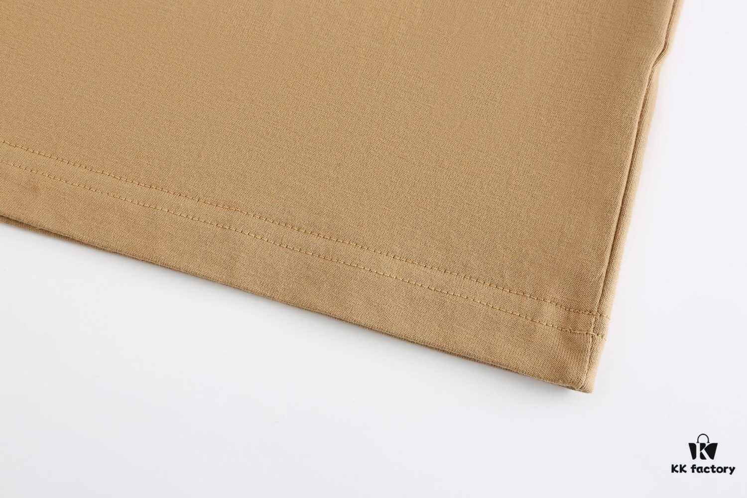 Luxury Quality LV Louis 2025 Fall Spring Collection Slogan Earth 🌏 Short Sleeve T-Shirt, Distinctive from Regular Prints, Custom-Woven 270G 32-Thread Double-Yarn Pure Cotton Fabric, Loose Fit Unisex Design