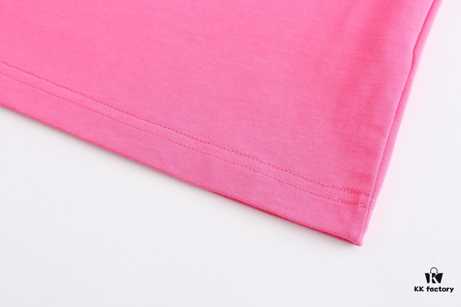 Luxury Quality LV Louis 2025 Fall Spring Collection Logo Short Sleeve T-Shirt, Distinct from Regular Print, Woven 270G 32-Count Double-Yarn Pure Cotton Fabric, Loose Fit Unisex Design