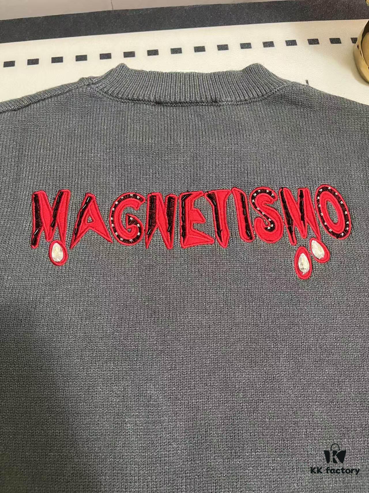 GUCCI x Snow White Collaborative Cartoon Pattern Knit Sweater with Round Neck, Embroidered Back Design, Hand-beaded Craftsmanship