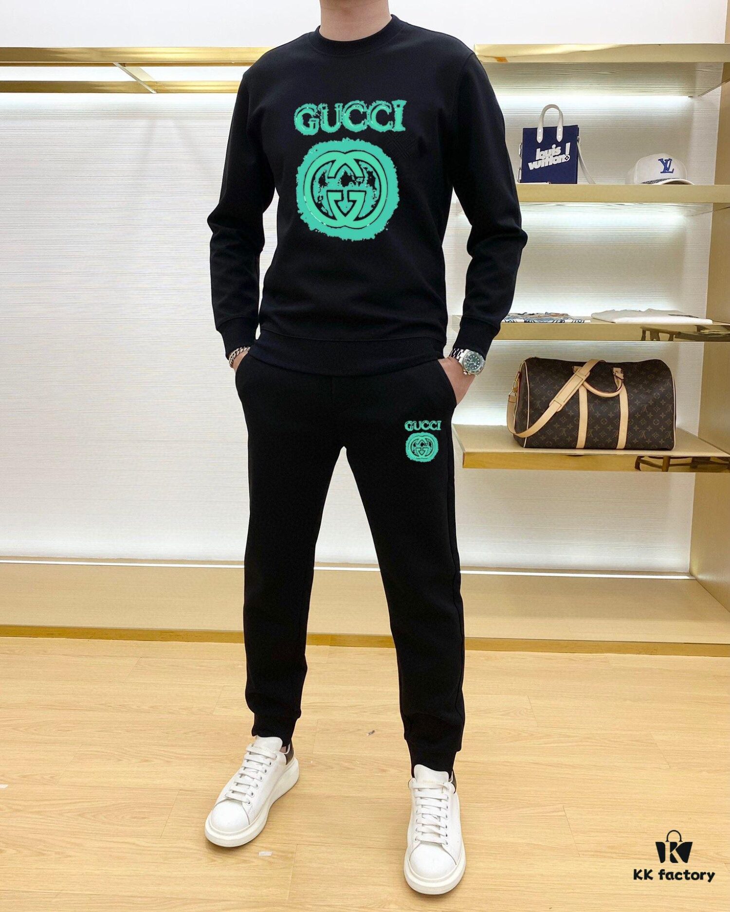 GUCCI (Blessing for the Plus-Size) New 2025 Best-Selling Hoodie Set – Authentic Original Version, Premium Natural Roman Cotton, Elegant and Comfortable Unisex Design