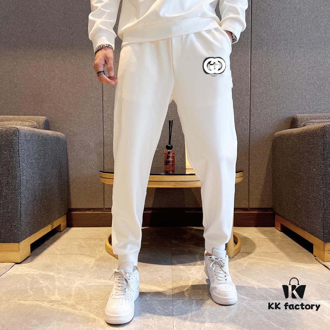 GUCCI (Blessing for the Plus-Size) New 2025 Best-Selling Hoodie Set – Authentic Original Design, Premium Italian Cotton, Luxurious Comfort and Elegance