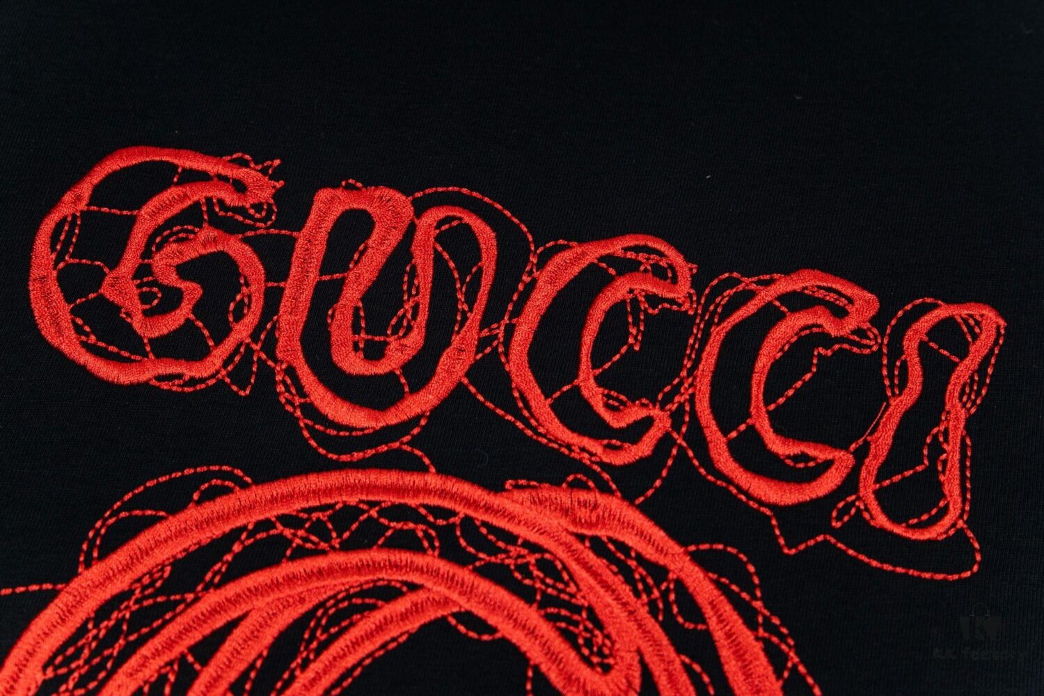GUCCI New Classic Chest Letter Logo Embroidered Casual Round Neck Short Sleeve T-Shirt