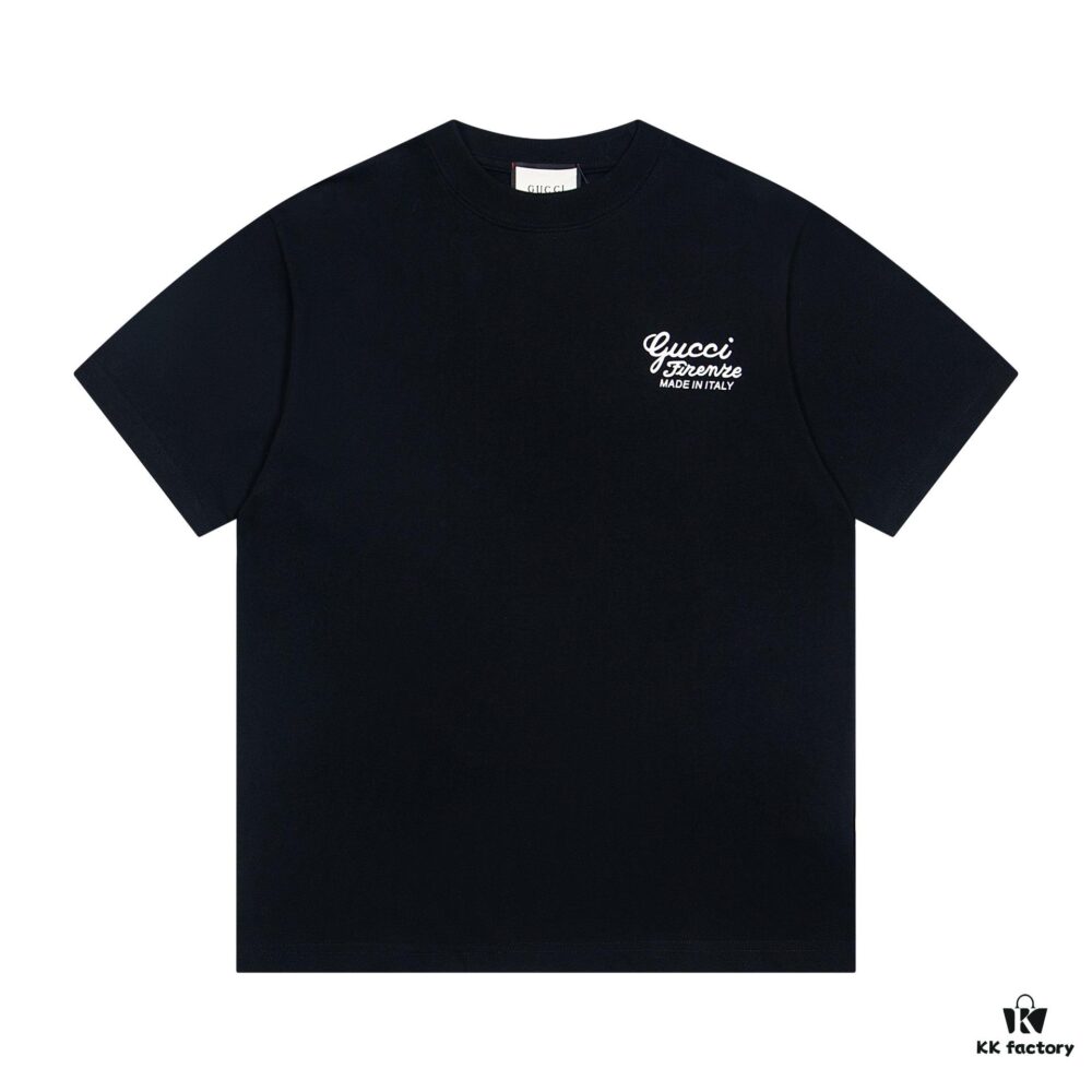 GUCCI G901 Men's and Women's Unisex Oversized Short-Sleeve T-Shirt with Minimalist Logo Print