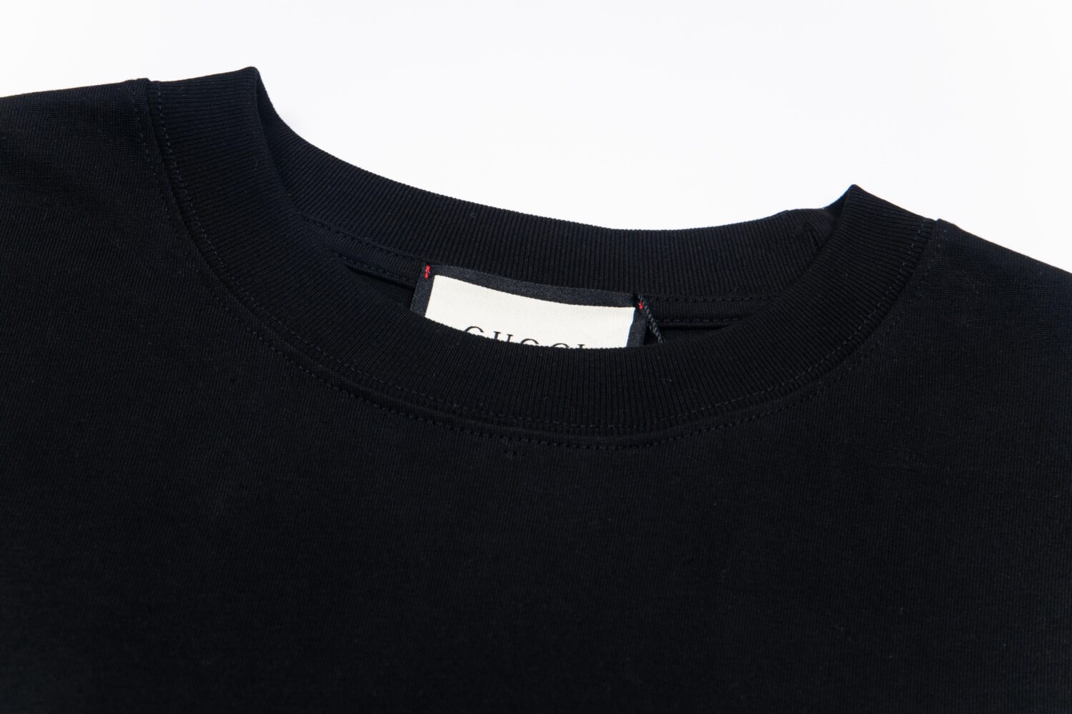 GUCCI G901 Men's and Women's Unisex Oversized Short-Sleeve T-Shirt with Minimalist Logo Print