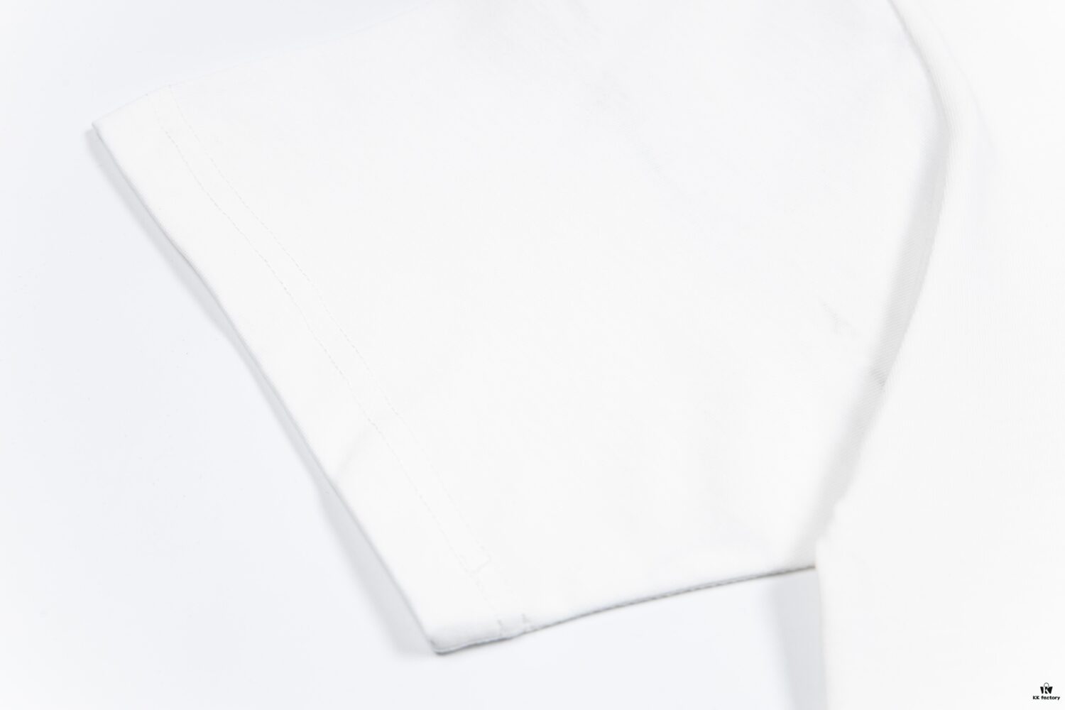 GUCCI 25SS New Arrival Minimalist Logo Print Crew Neck Short Sleeve T-Shirt Unisex