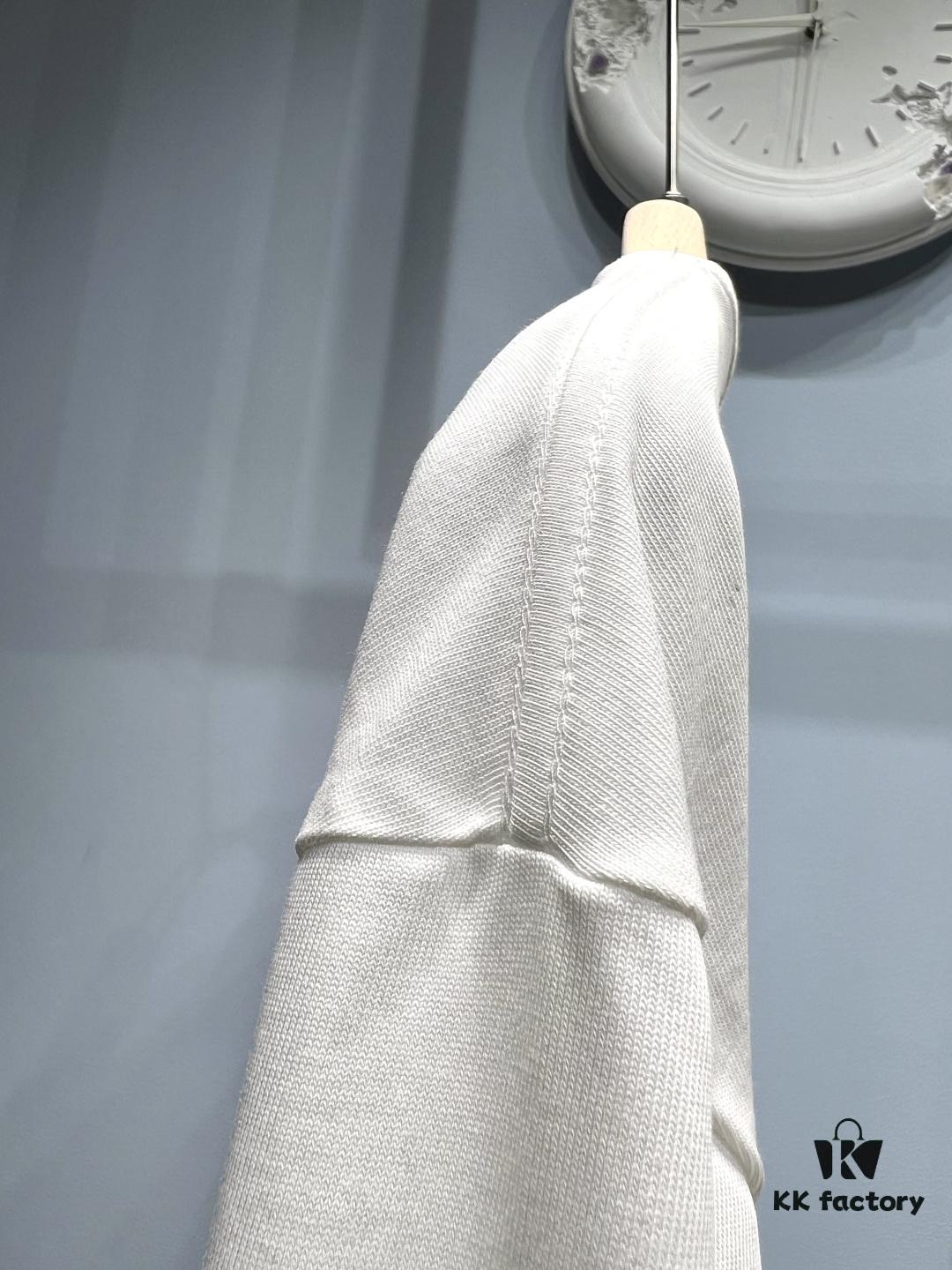 Gucci*Gucci Printed Logo Short Sleeve T-Shirt