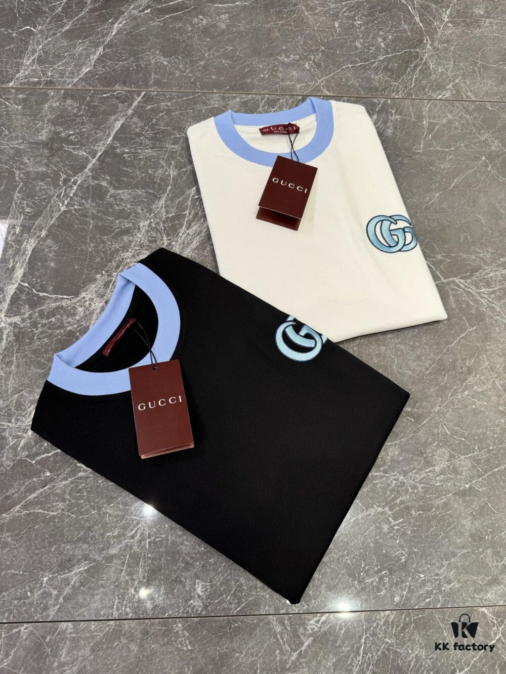 GUCCI 25SS New Arrival Round Neck T-Shirt! Custom GG 3D Embroidery Craftsmanship, Ribbed Blue Trims on Neck and Cuffs for a Youthful Look, Fashionable Color Matching, Stylish and Vibrant Overall Appearance. Made from 260g High-Quality Cotton for Exceptional Comfort and Soft, Premium Texture. Colors: Black, White. European Size: S, M, L, XL (Recommended Size M for Height 175cm / Weight 70kg)